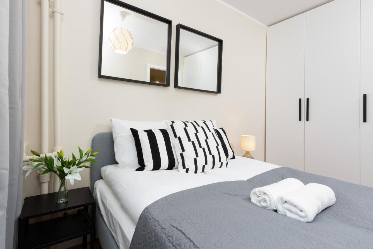 Apartments Warsaw Krolewska By Noclegi Renters ภายนอก รูปภาพ