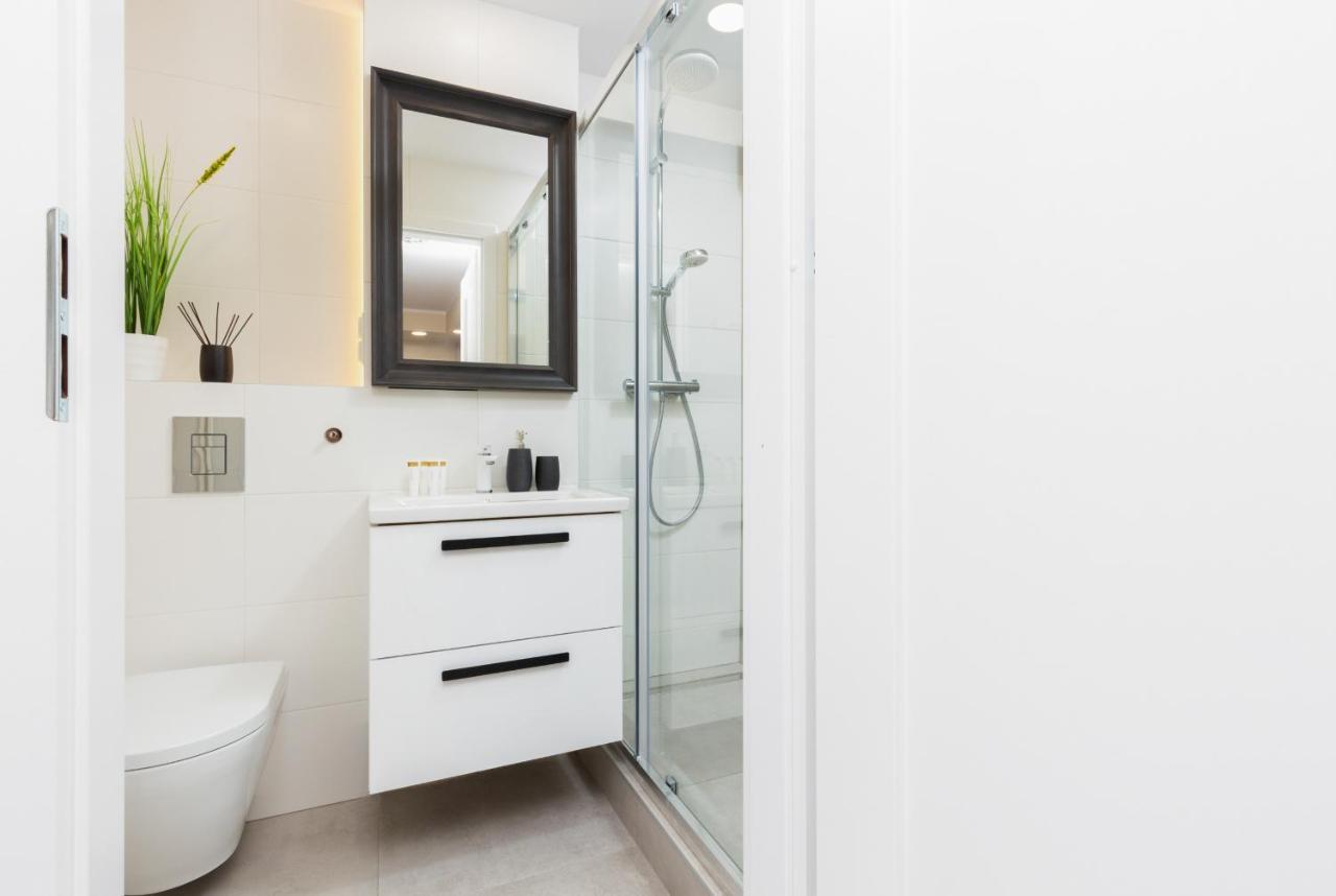 Apartments Warsaw Krolewska By Noclegi Renters ภายนอก รูปภาพ